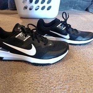Brand new Nike varsity compete Tr women's training shoes .